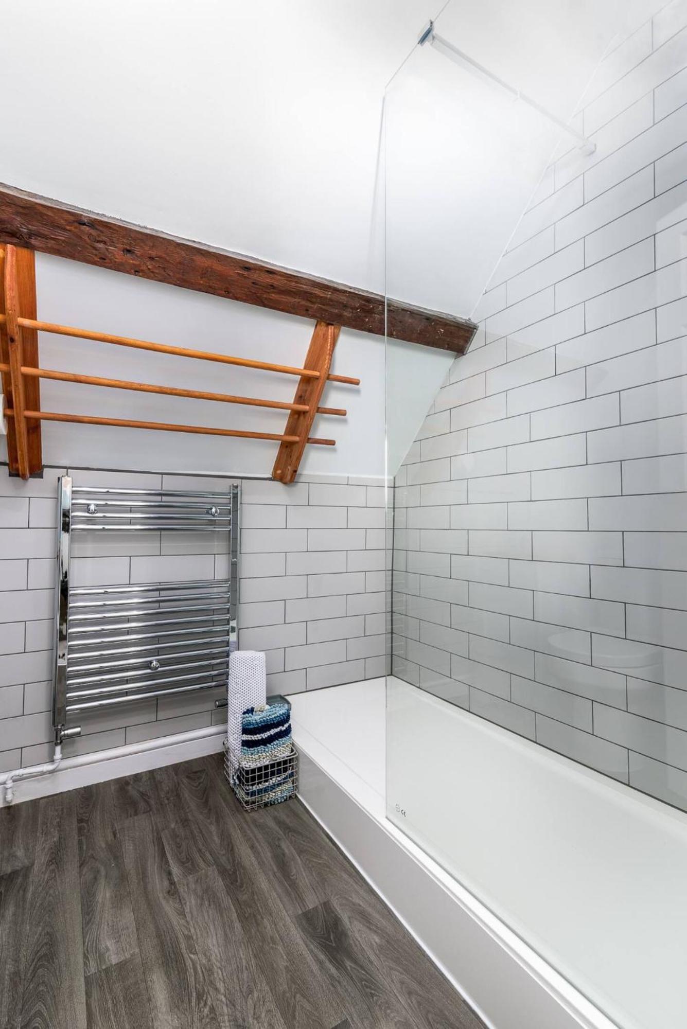 The Look Out Characterful Apartment Вітбі Екстер'єр фото